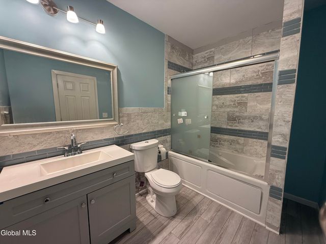 23 Wagner Avenue, Schenectady, NY 12304