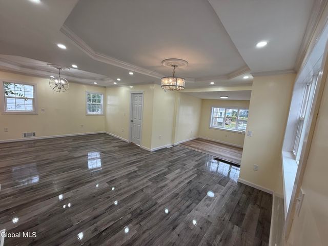 23 Wagner Avenue, Schenectady, NY 12304