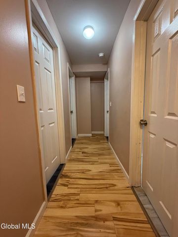 23 Wagner Avenue, Schenectady, NY 12304