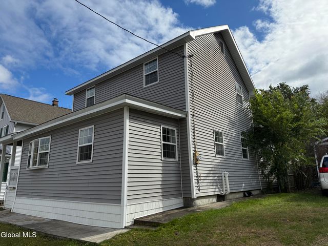23 Wagner Avenue, Schenectady, NY 12304