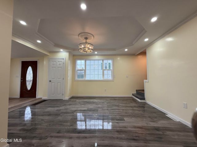 23 Wagner Avenue, Schenectady, NY 12304