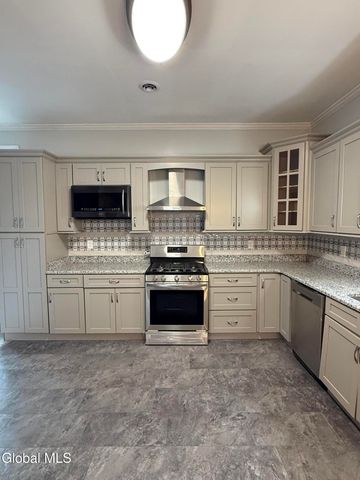 23 Wagner Avenue, Schenectady, NY 12304