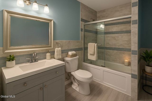 23 Wagner Avenue, Schenectady, NY 12304