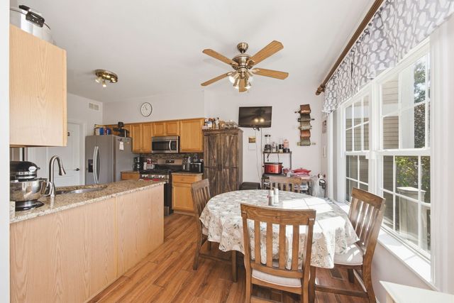 4160 Oak Tree Lane, Plainfield, IL 60586