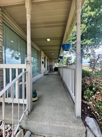 602 Wessel Lane, Evansville, IN 47712