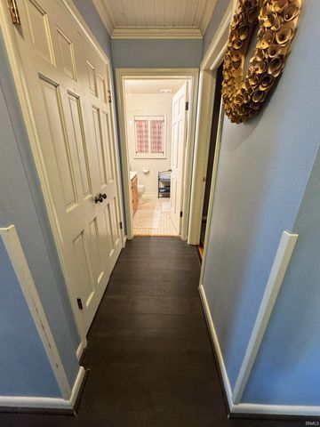 602 Wessel Lane, Evansville, IN 47712