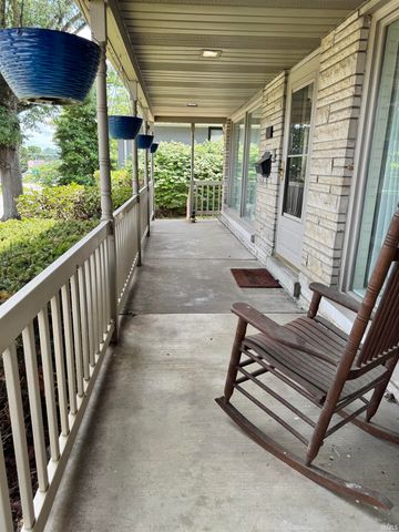 602 Wessel Lane, Evansville, IN 47712