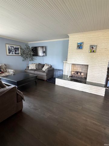 602 Wessel Lane, Evansville, IN 47712
