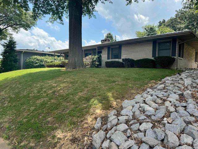 602 Wessel Lane, Evansville, IN 47712