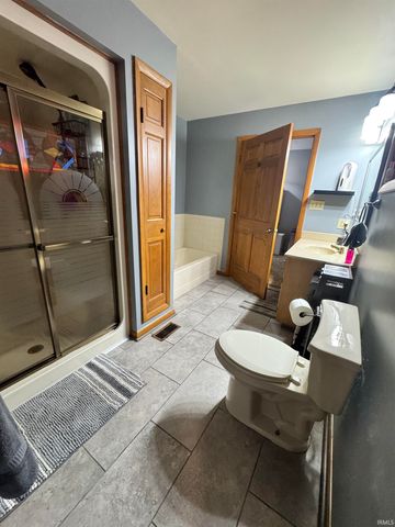 602 Wessel Lane, Evansville, IN 47712
