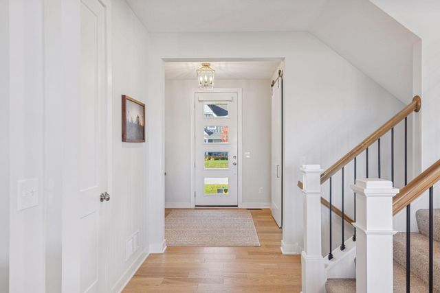 4313 Picket Way, Woodbury, MN 55129