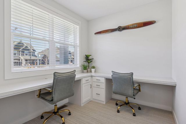 4313 Picket Way, Woodbury, MN 55129