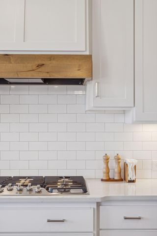 4313 Picket Way, Woodbury, MN 55129