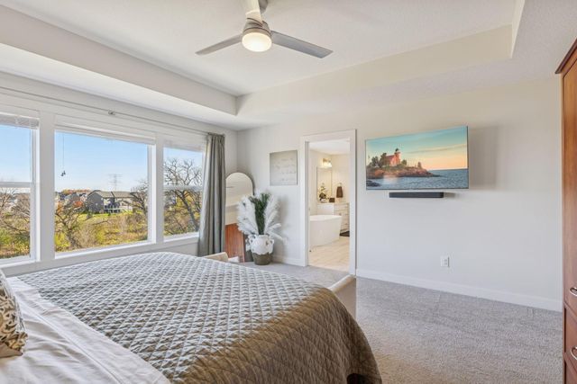 4313 Picket Way, Woodbury, MN 55129