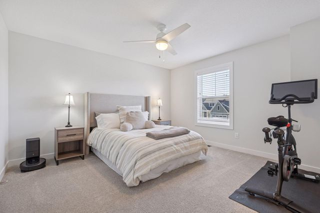 4313 Picket Way, Woodbury, MN 55129