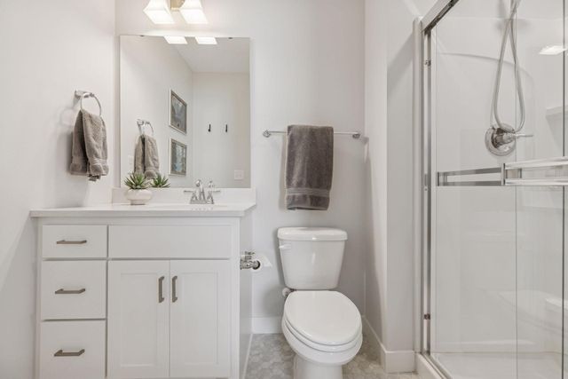 4313 Picket Way, Woodbury, MN 55129