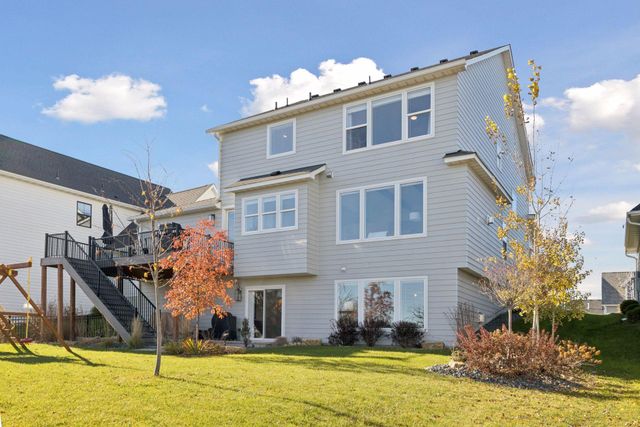 4313 Picket Way, Woodbury, MN 55129