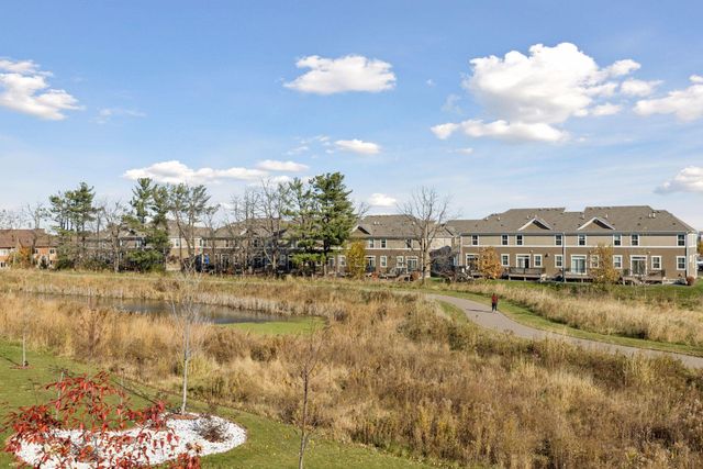 4313 Picket Way, Woodbury, MN 55129