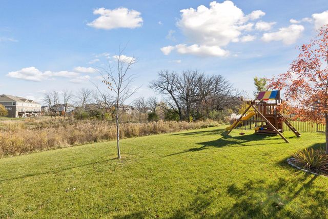 4313 Picket Way, Woodbury, MN 55129