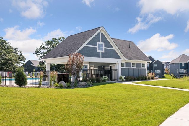 4313 Picket Way, Woodbury, MN 55129