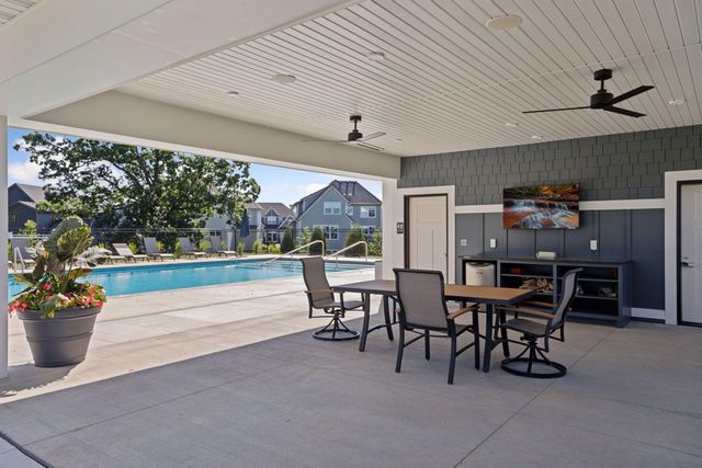 4313 Picket Way, Woodbury, MN 55129