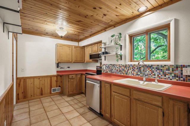 3717 Zwerg Drive, Madison, WI 53705