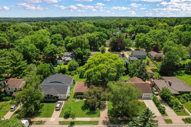 3717 Zwerg Drive, Madison, WI 53705