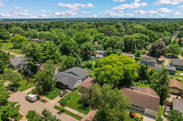 3717 Zwerg Drive, Madison, WI 53705