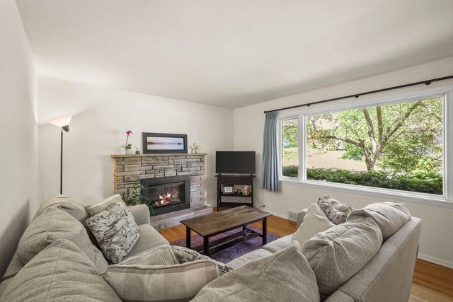3717 Zwerg Drive, Madison, WI 53705