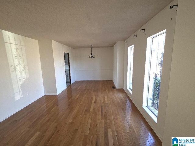 112 HICKORY CIRCLE, Fairfield, AL 35064