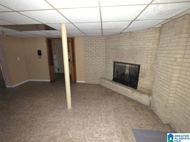 112 HICKORY CIRCLE, Fairfield, AL 35064