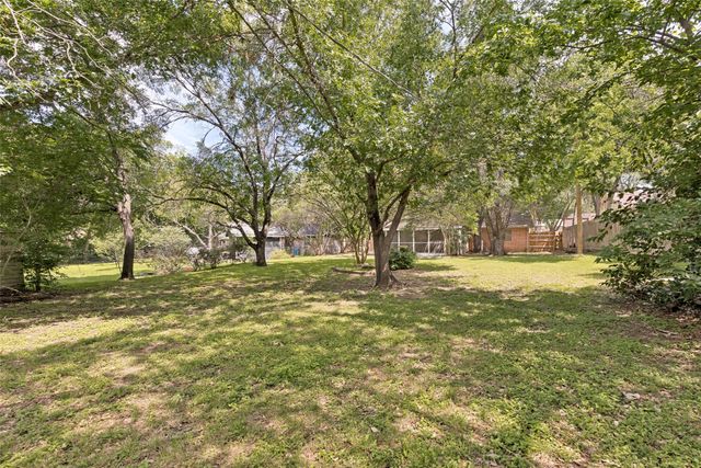 7813 Kermit Avenue, Fort Worth, TX 76116