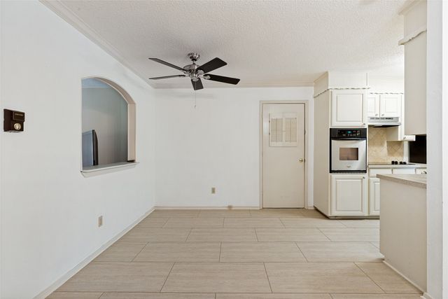 7813 Kermit Avenue, Fort Worth, TX 76116