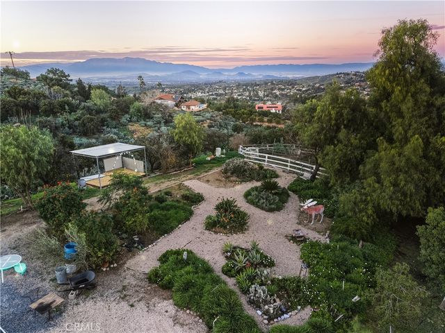 17575 Wicker, Riverside, CA 92504