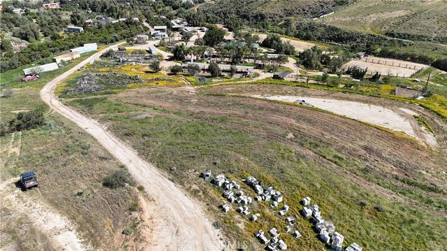 17575 Wicker, Riverside, CA 92504