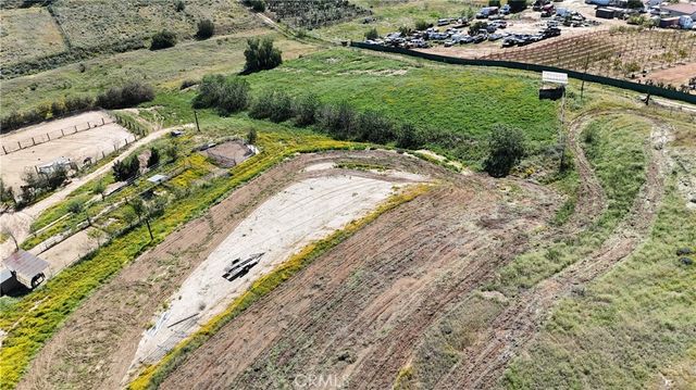 17575 Wicker, Riverside, CA 92504