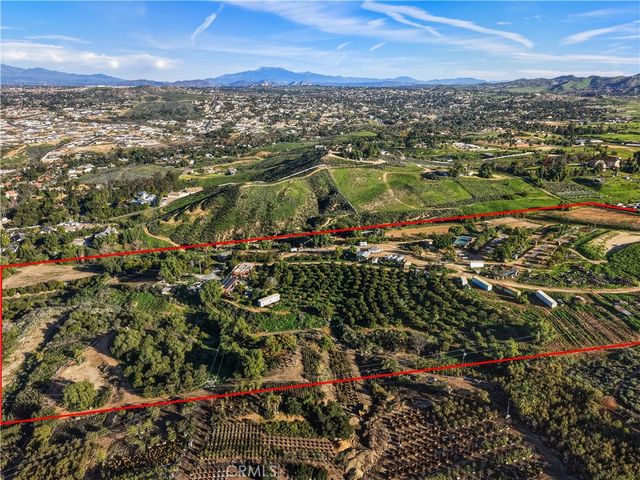 17575 Wicker, Riverside, CA 92504