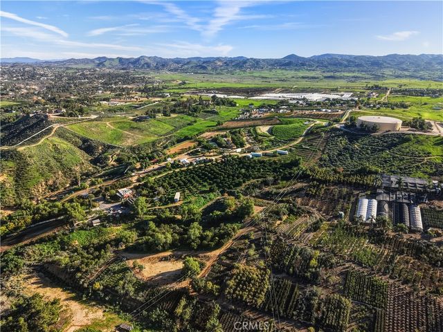 17575 Wicker, Riverside, CA 92504