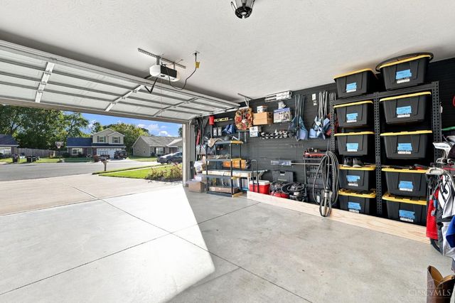 2010 Waynedale Court, Middletown, OH 45044