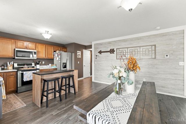 2010 Waynedale Court, Middletown, OH 45044