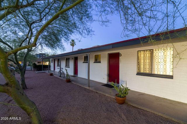509 W 2ND Street, Tempe, AZ 85281