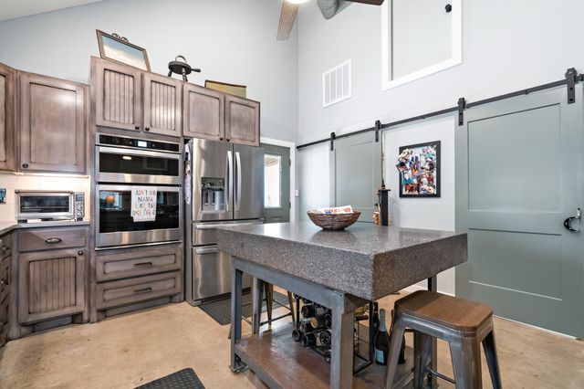 116. E Gould St Street, Hillsboro, TX 76645