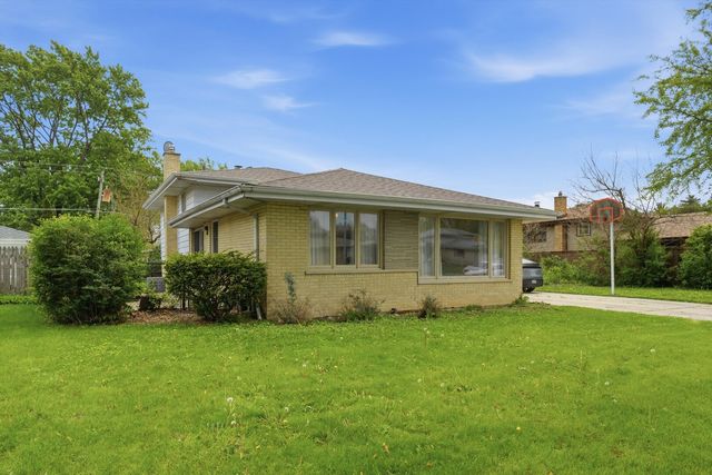 12519 S Menard Avenue, Palos Heights, IL 60463