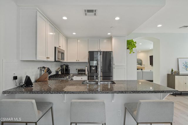 349 Newbury Vista Lane, Newbury Park, CA 91320