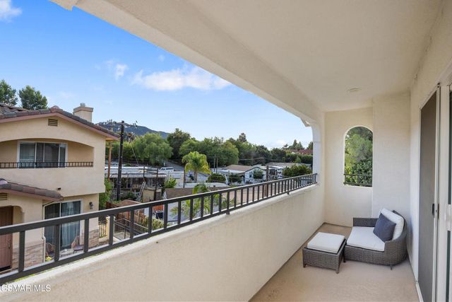 349 Newbury Vista Lane, Newbury Park, CA 91320