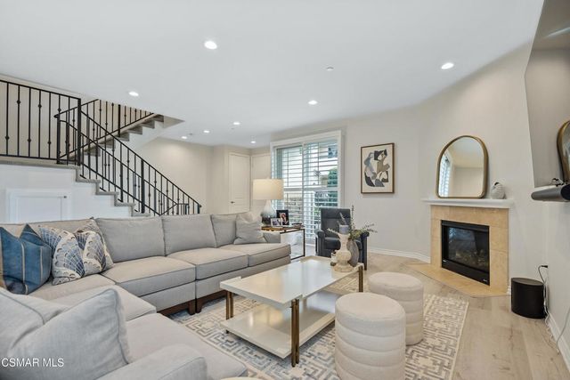 349 Newbury Vista Lane, Newbury Park, CA 91320