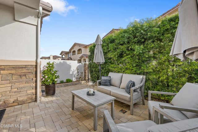 349 Newbury Vista Lane, Newbury Park, CA 91320