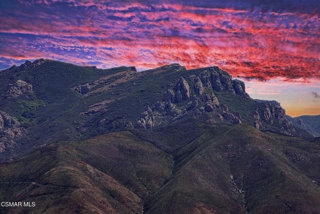 349 Newbury Vista Lane, Newbury Park, CA 91320