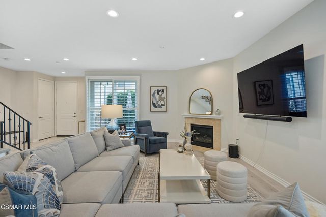 349 Newbury Vista Lane, Newbury Park, CA 91320