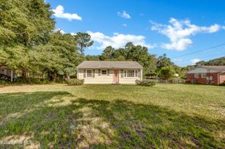 1105 Adelaide Drive, Wilmington, NC 28412